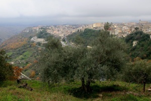 Panorama sur Palazzolo Acréide in Sicilia