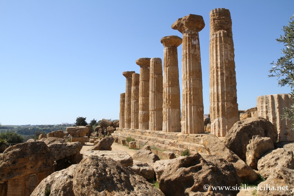 agrigento-tempio-di-eracle-053